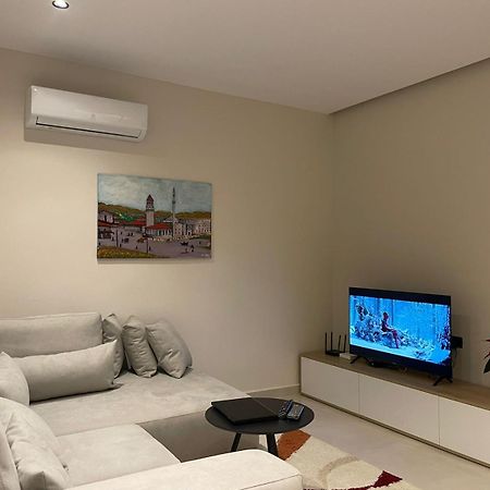 Casa Tirana Apartment Bagian luar foto