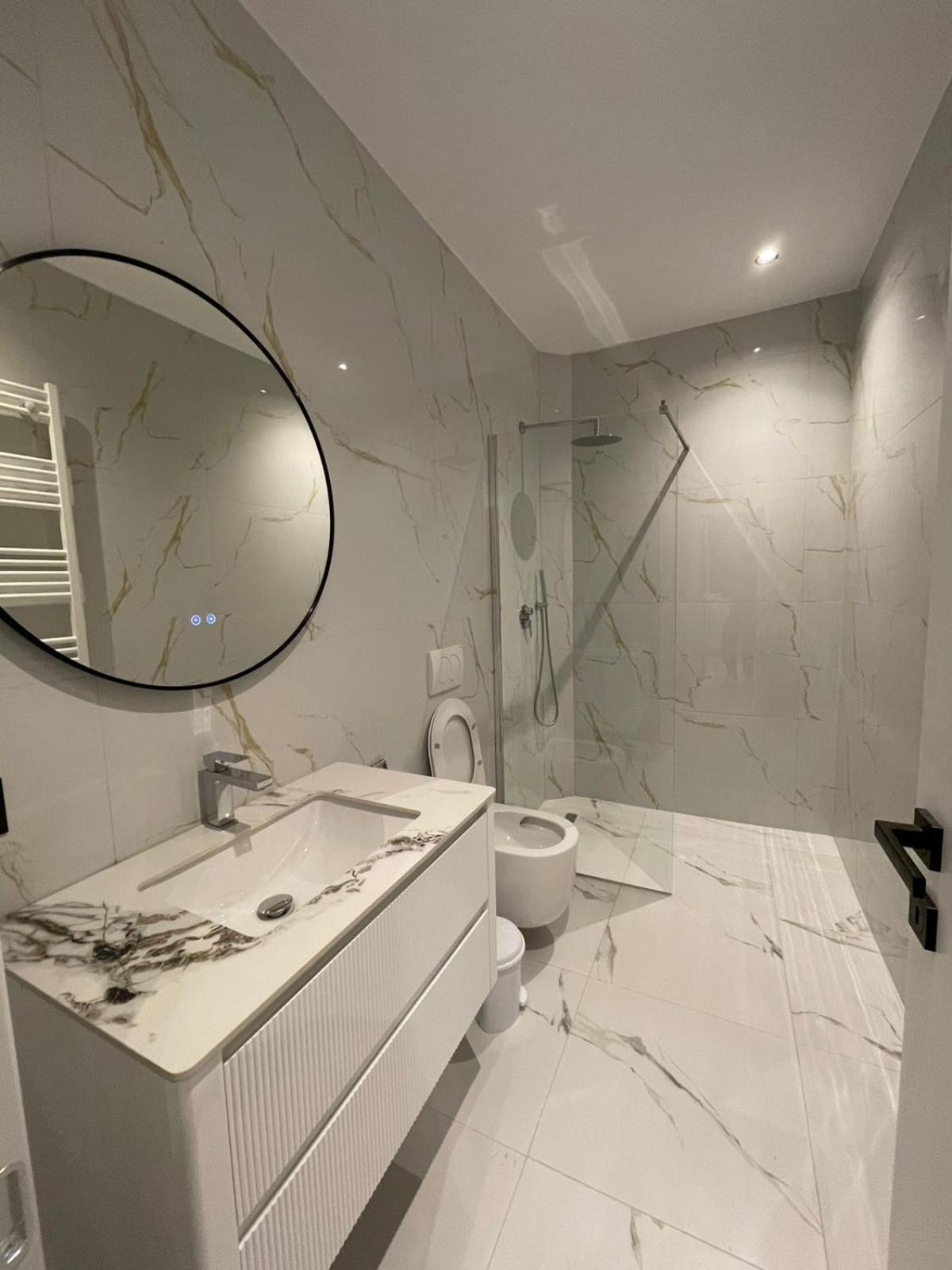 Casa Tirana Apartment Bagian luar foto